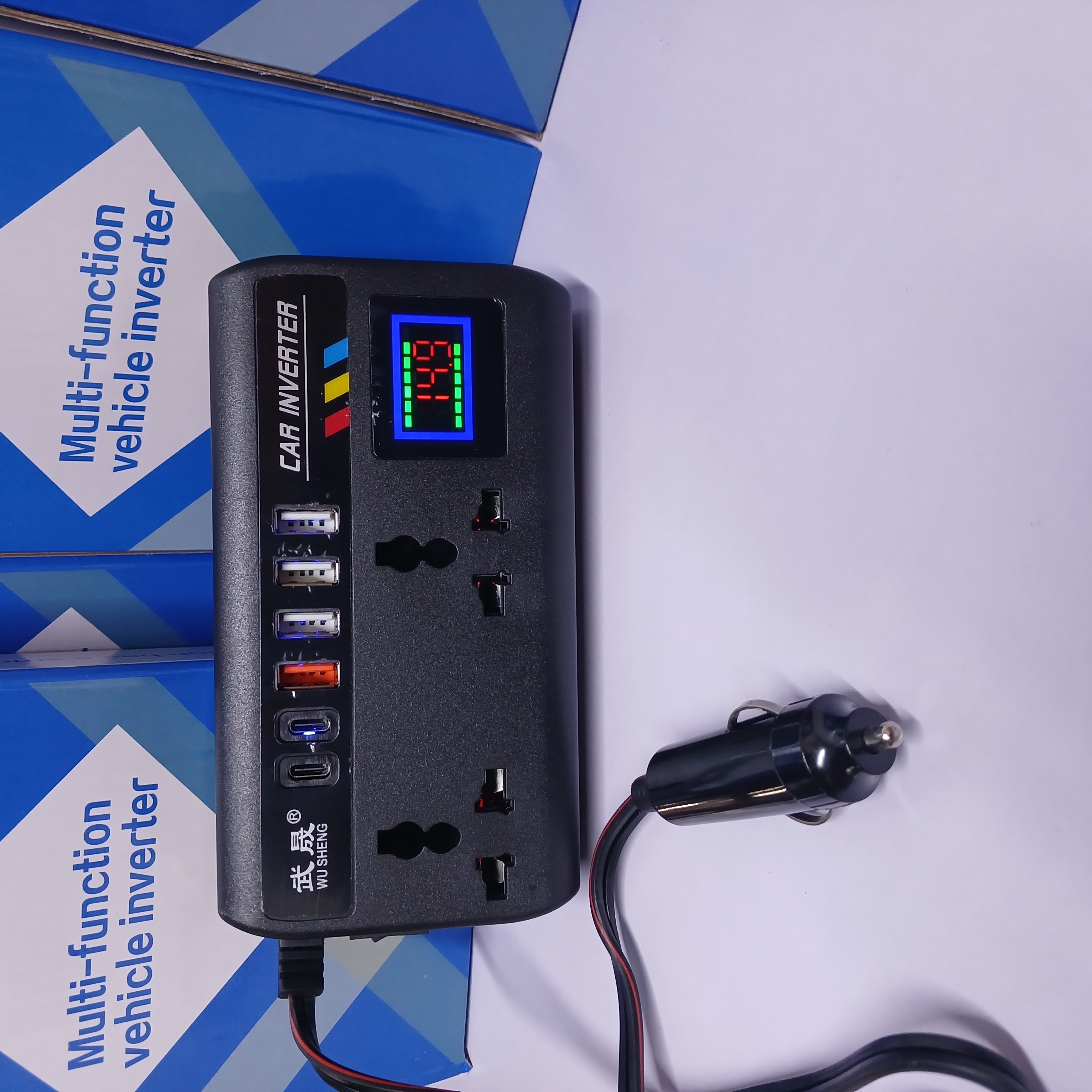 Multifunctional Vehicle Inverter 12/24V